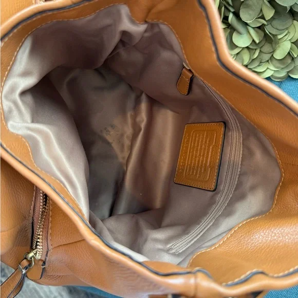 Coach | Madison Phoebe shoulder bag 26224 | British Tan - Picture 10 of 12